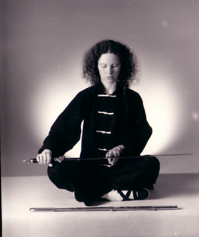 Schwertkampfkunst und Meditation im Dojo der Tao-Chi
