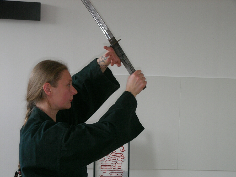 Anja - Meditation und Schwertkampfkunst im Tao-Chi Dojo Duisburg
