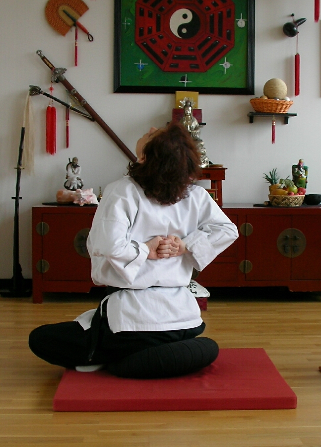 Qigong, daoistisches Gesundheitstraining im Dojo des Tao-Chi