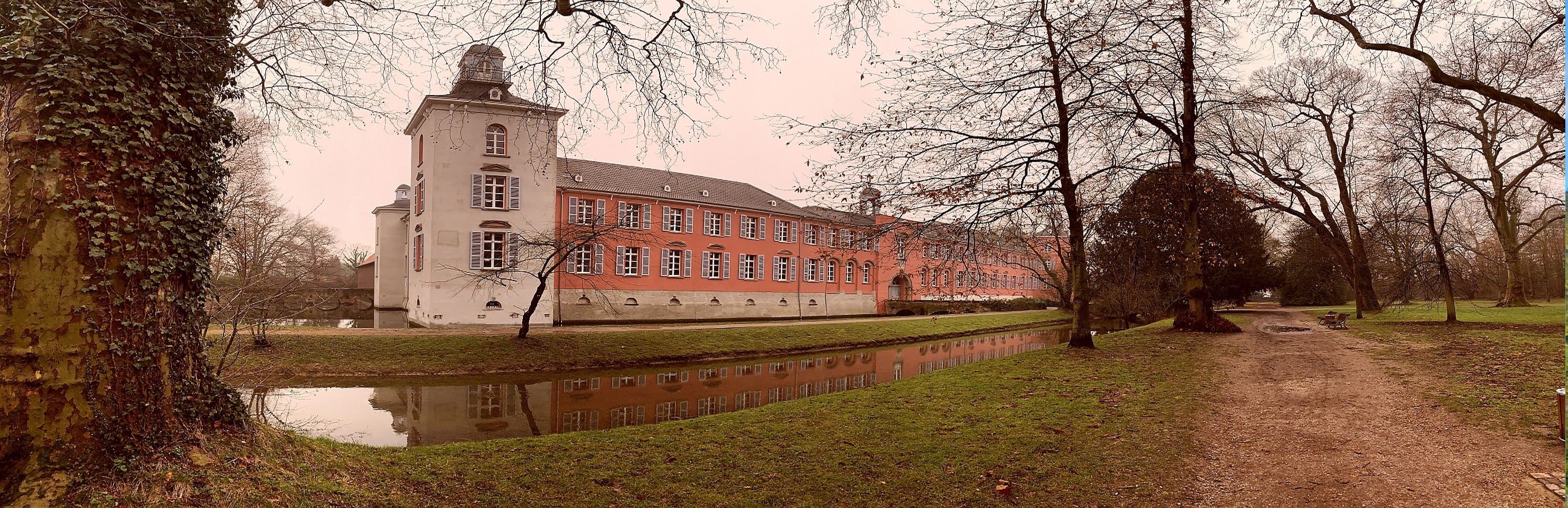 Panorama-2960x960-Kalkum Castle January 2021 (6569)
