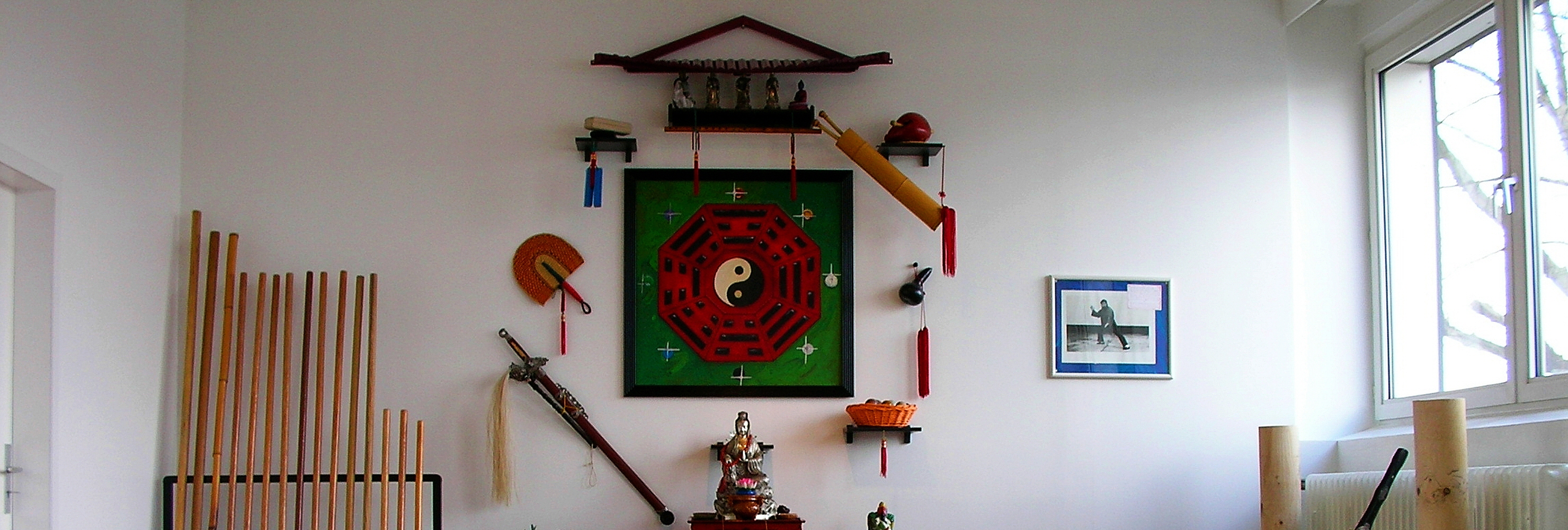 Tao-Chi_Dojo_House-Shrine_Altar_2007 (0001-=) 2960x991