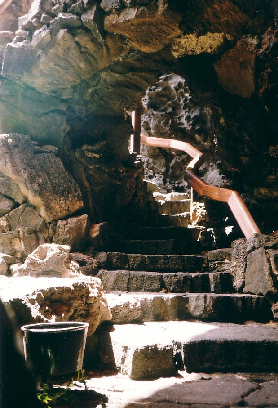 Jameos del Agua, Stufen in der Grotte Tao-Chi Photo-Archive Jameos del Agua, Stufen in der Grotte Tao-Chi Photo-Archive